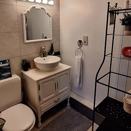 Apartment Charming 18th Century Gem In The Heart Of Old Town